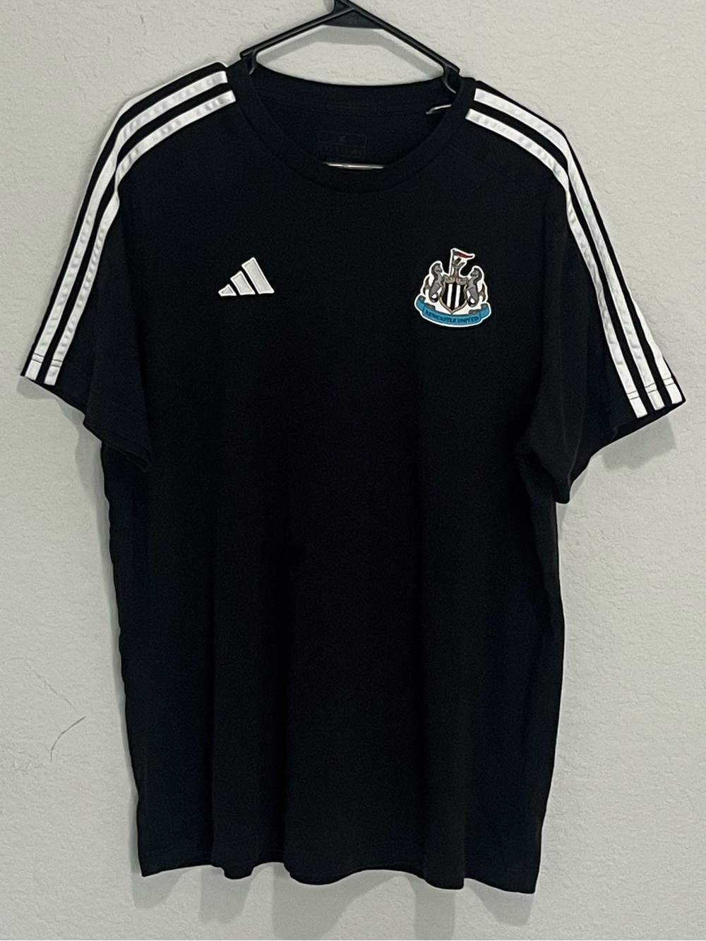 Newcastle United Men’s Soccer Team Club Crew Neck T-Shirt Size XL